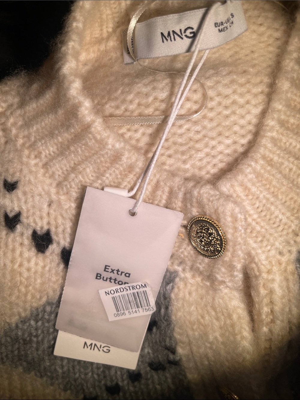 Mango women’s Cream Argyle Button-Up Sweater Cardigan size small - Picture 7 of 7